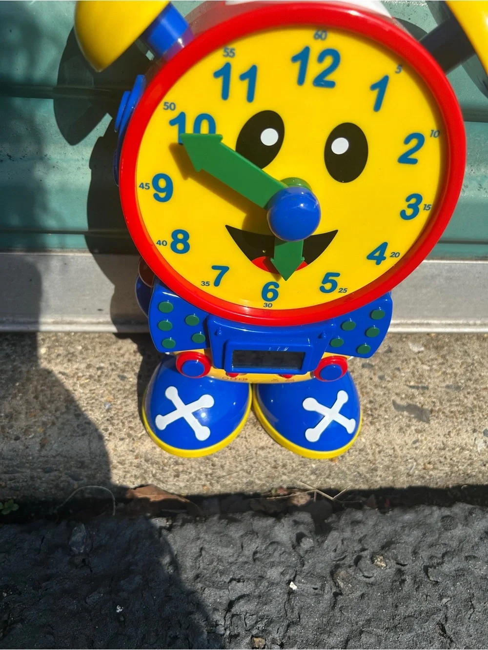 This is The Learning Journey Telly The Teaching Time Clock, a colorful education